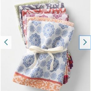 Nwot Colorful napkins